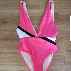 Fabletics swim suit XS